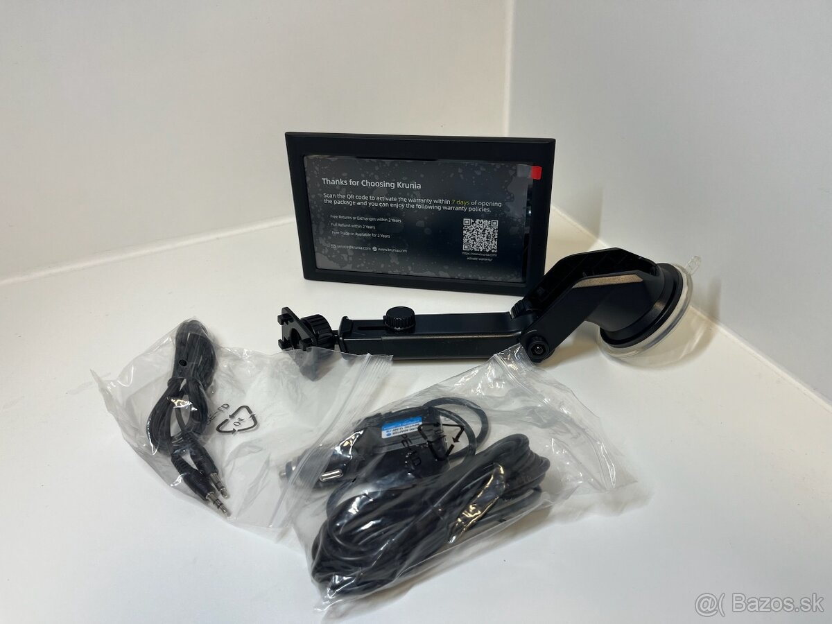 Smart displej do auta - bezdrôtové CarPlay a Android Auto - 2