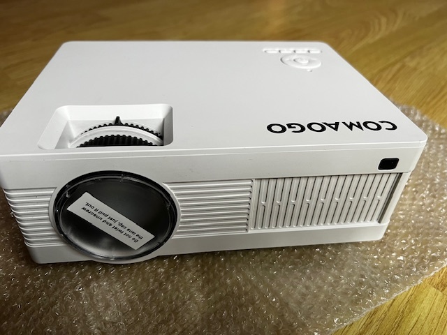 Prenosny mini projektory COMAOGO T001 - 2