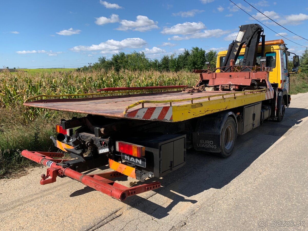 Odťahová služba,preprava strojov,techniky podvalníkom - 2