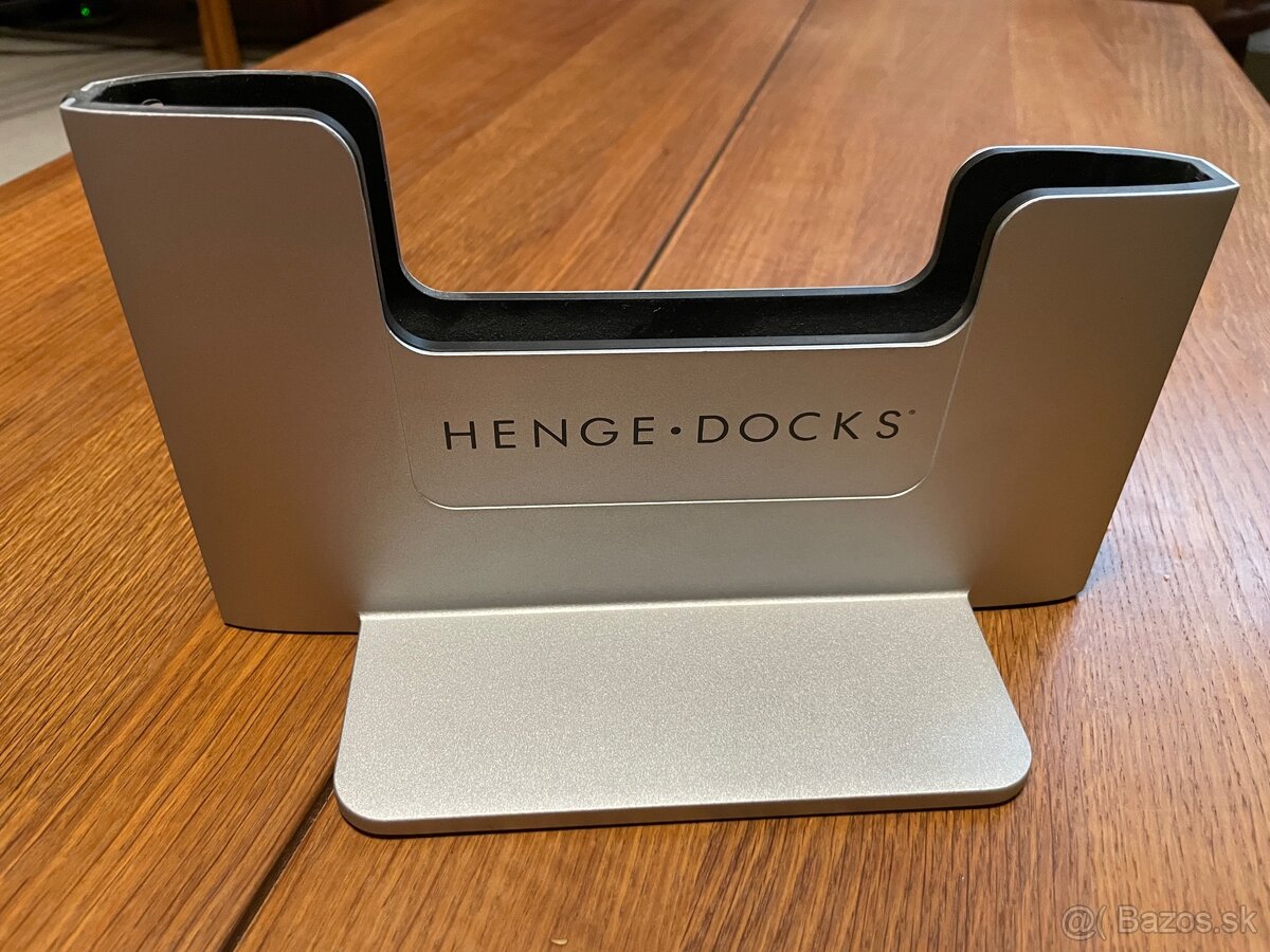 Dokovacia stanica MacBook Pro 13" - 2