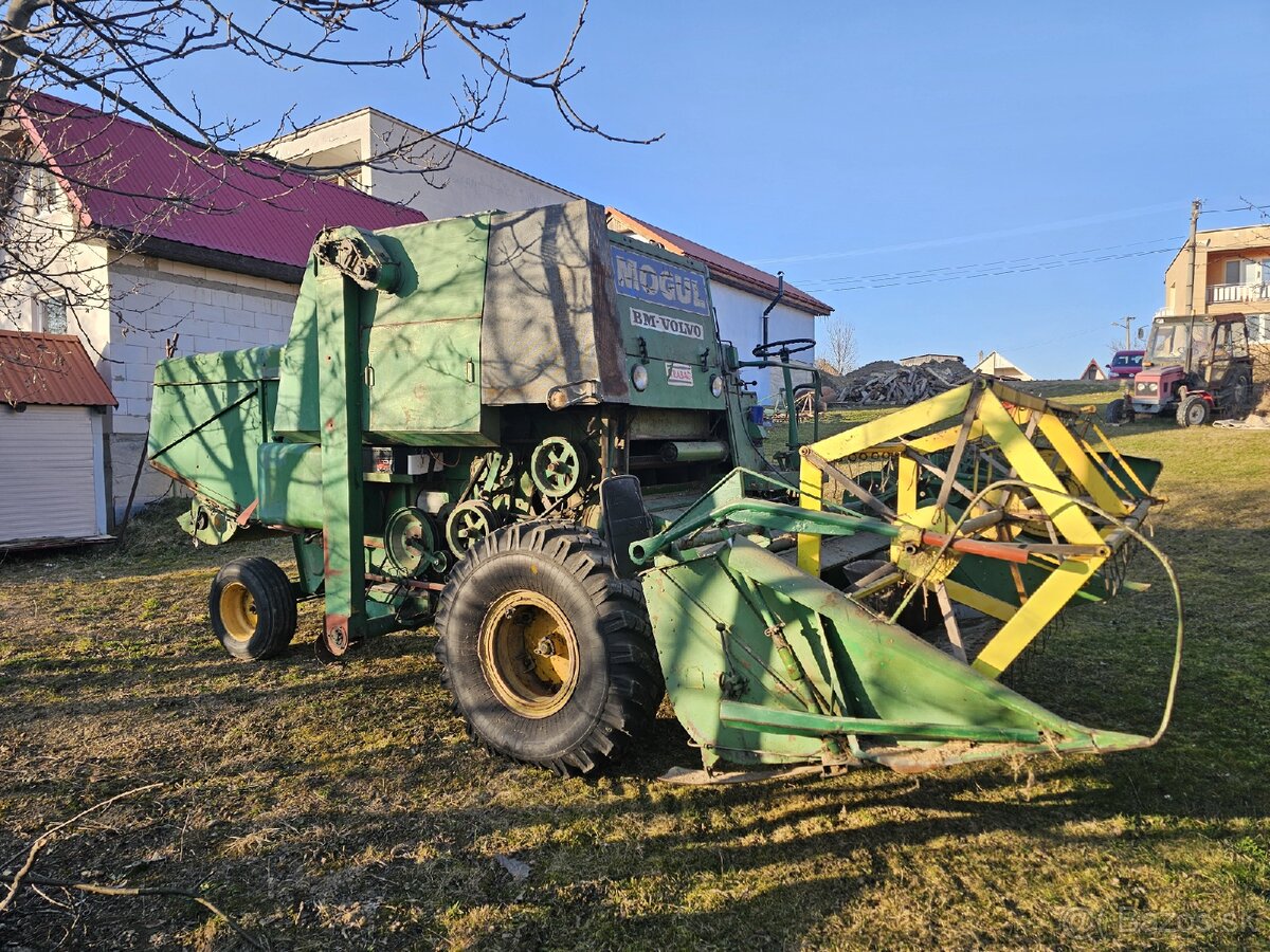 Kombajn VOLVO BM830S - 2