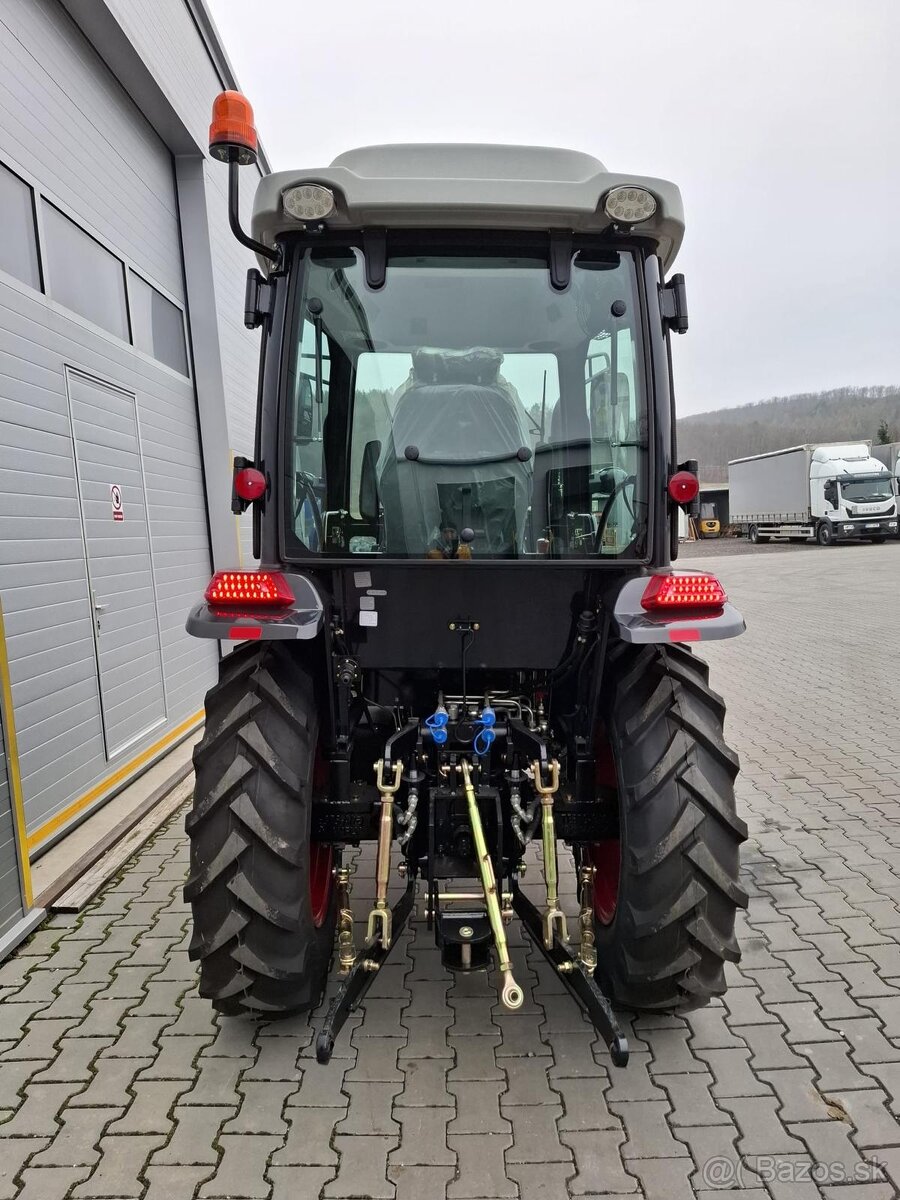 Traktor Tavol 504 - 2