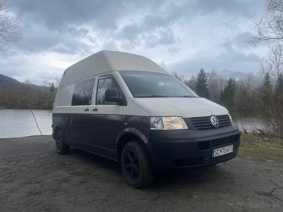 Volkswagen Transporter T5 - 2