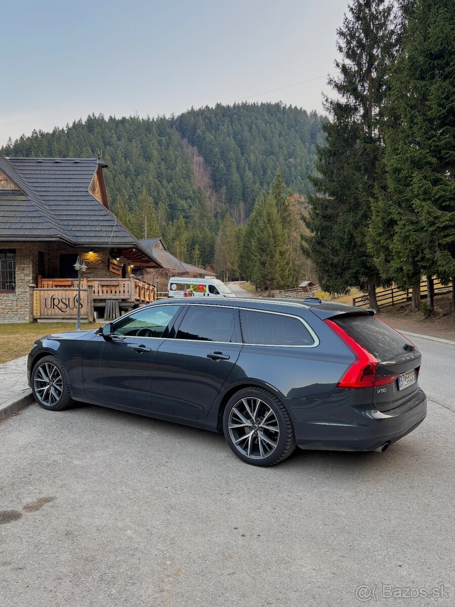 Volvo V90 D5 - 2