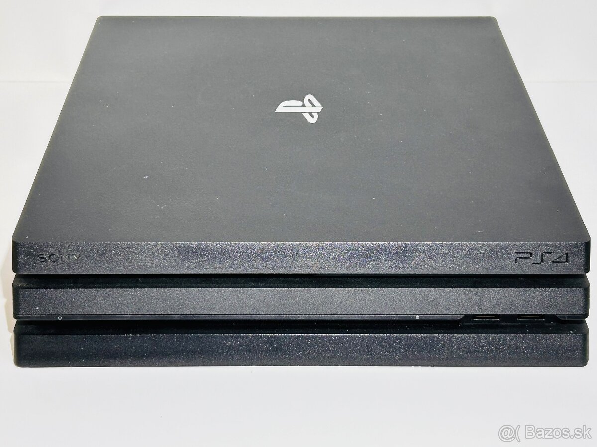 Sony PlayStation 4 Pro CUH-7216B 1TB - 2