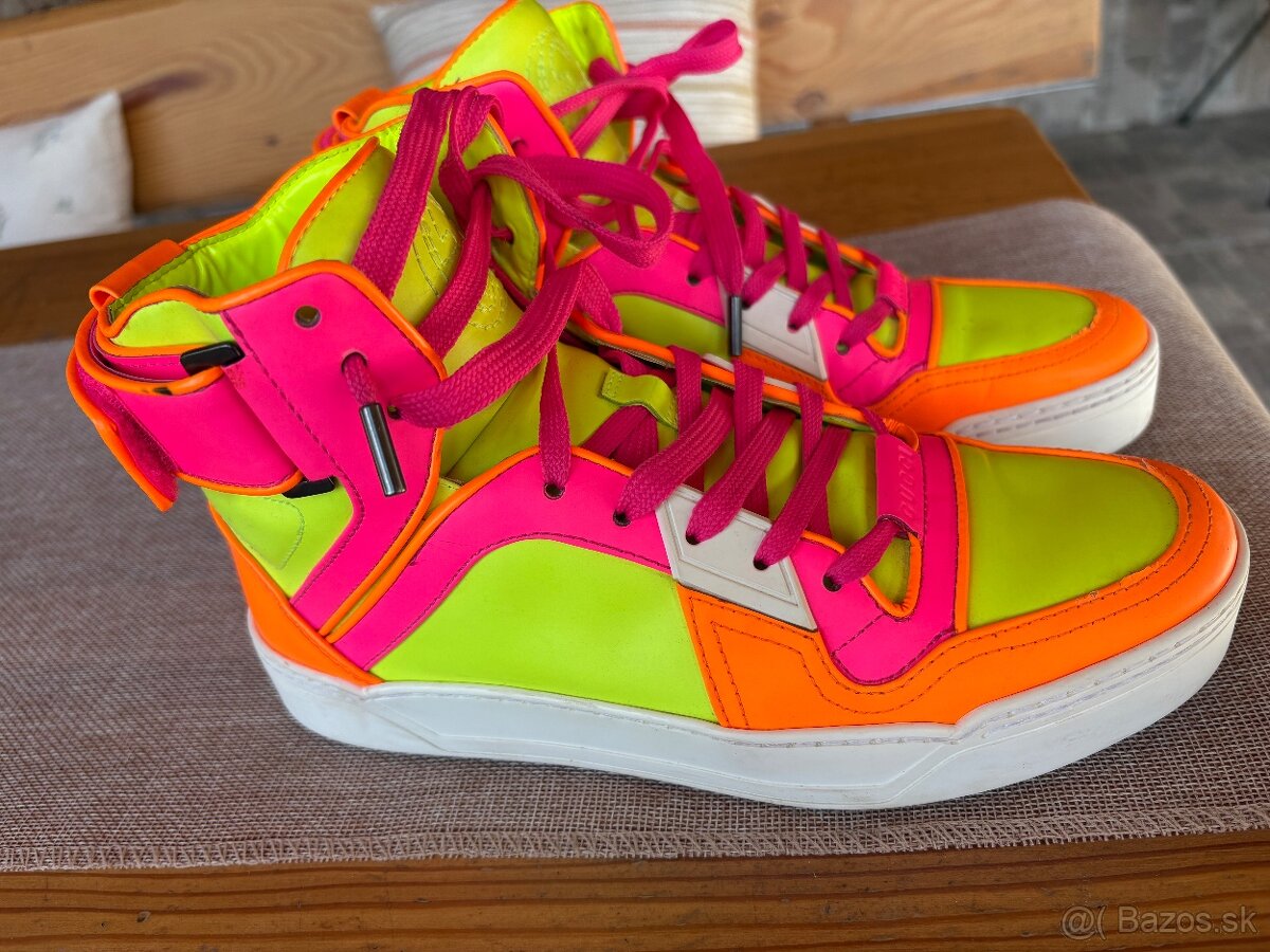 Gucci - 2