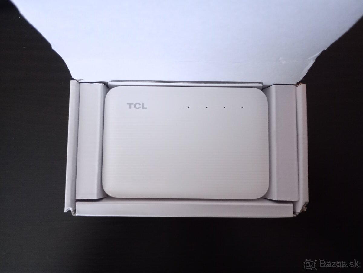 Predám TCL Linkzone MW63 prenosný wi-fi router - 2