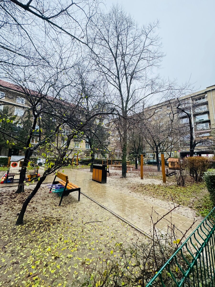 Predaj 2-izbový byt Zahrebská s parkovaním - 2