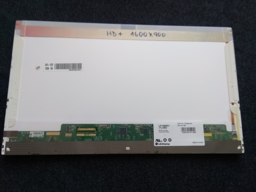 predám 15.6" LED displej z notebooku ,rozl. HD+ 1600x900 - 2
