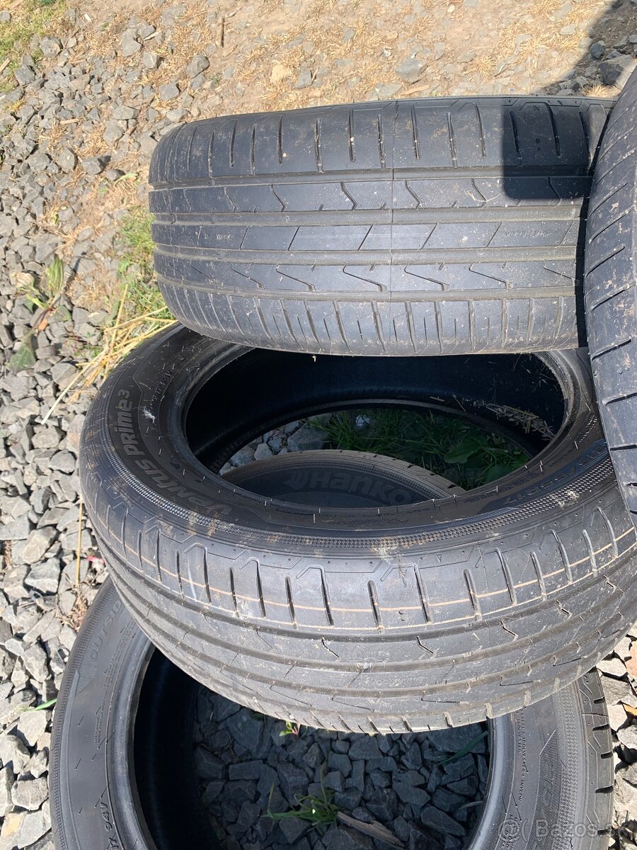 Letné pneu 215/55r17 - 2