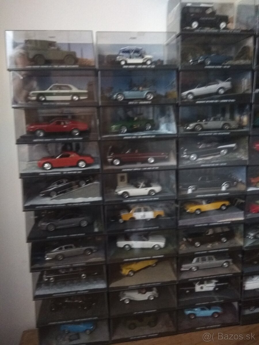 Predám autá James Bond mierka 1:43. - 2