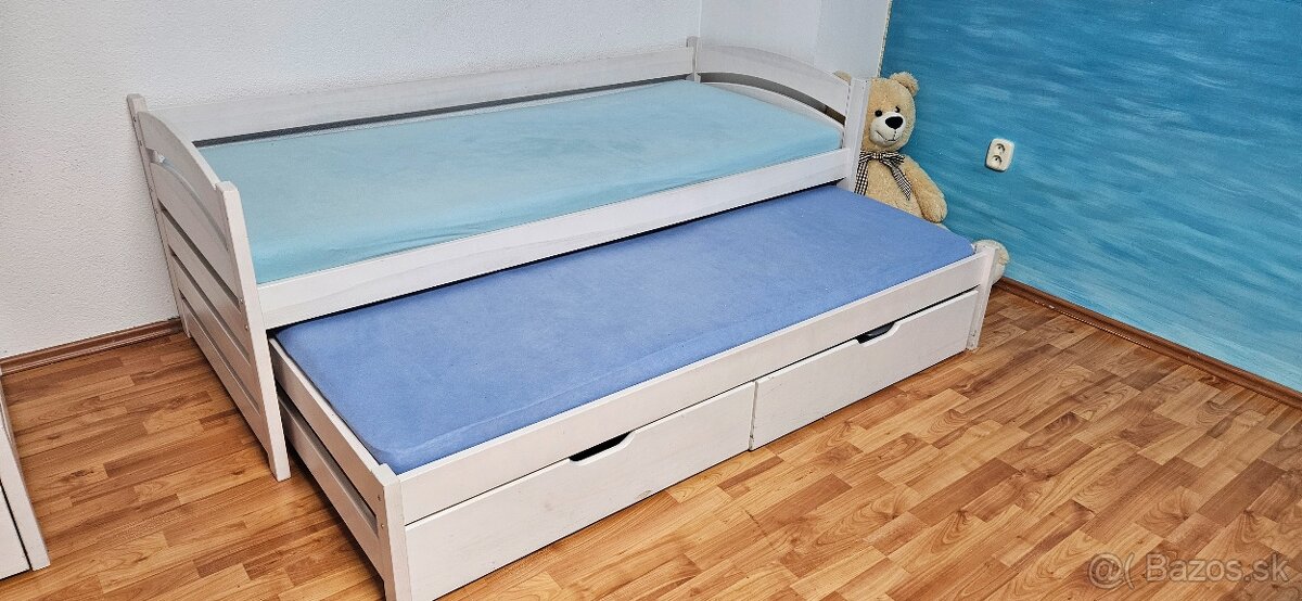 Drevená rozkladacia posteľ - 2