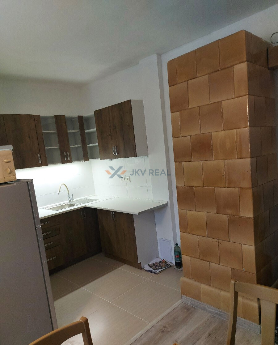 Prenájom 1,5 izbového bytu v RD - 2