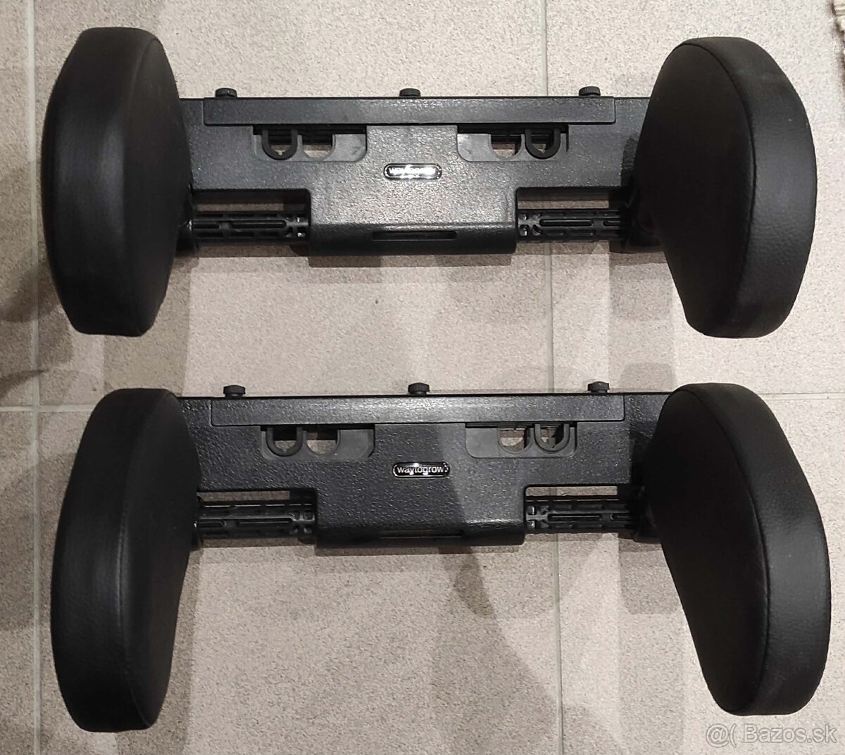 2 opierky do auta - 2