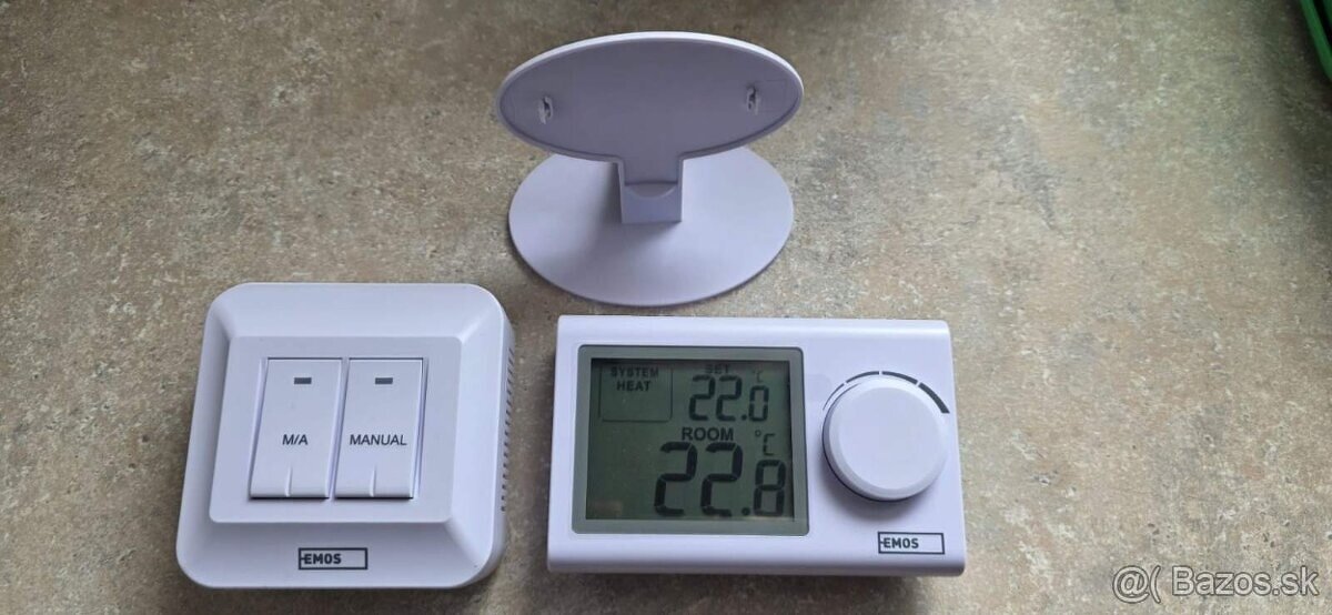 Bezdrôtový RF termostat EMOS P5614 - 2