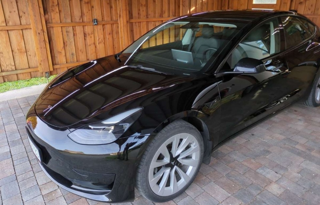 Tesla model 3 SR + Refresch ,9/2021, 71000 km - 2