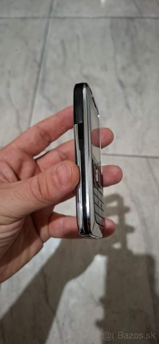 Nokia E51 - 2