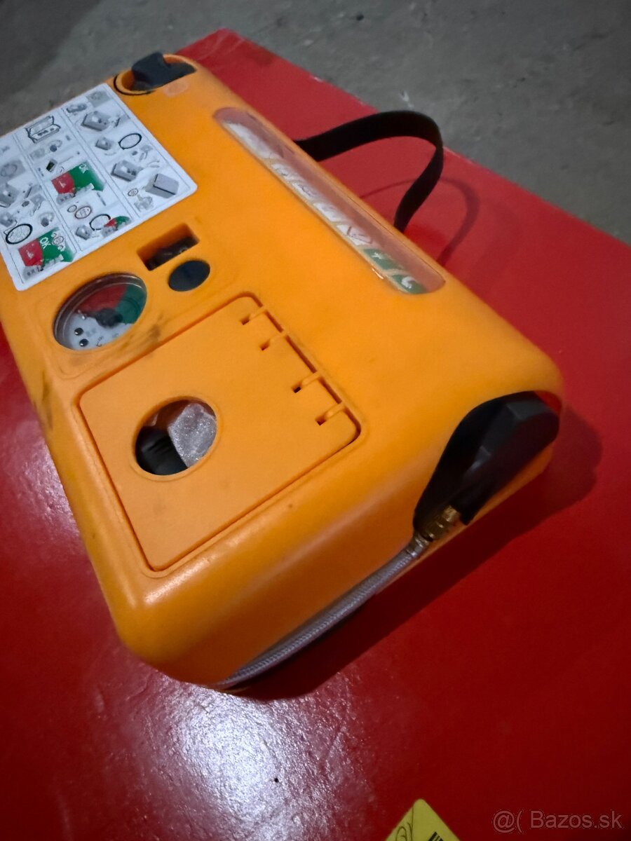 Kompresor do kufra auta - 2