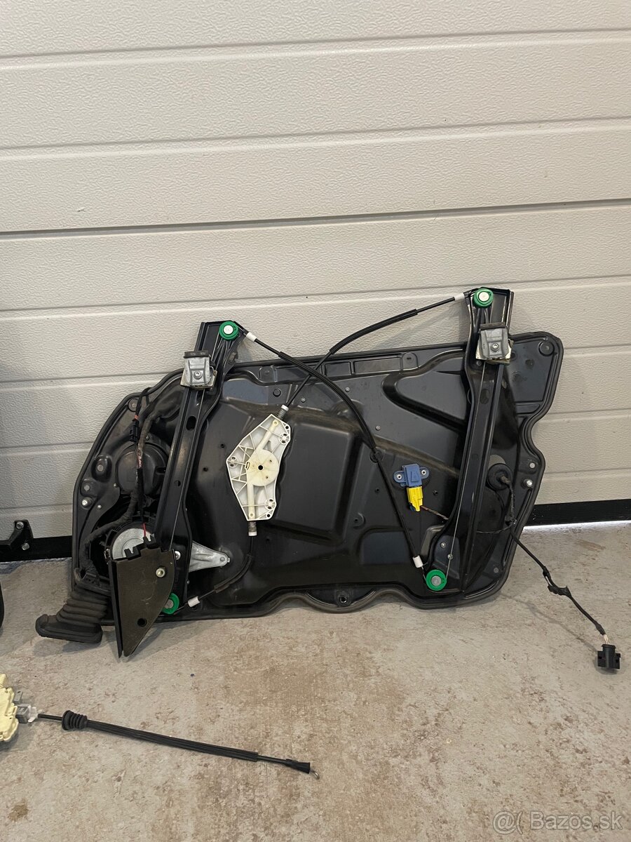 Tapacír Passat B6 - 2