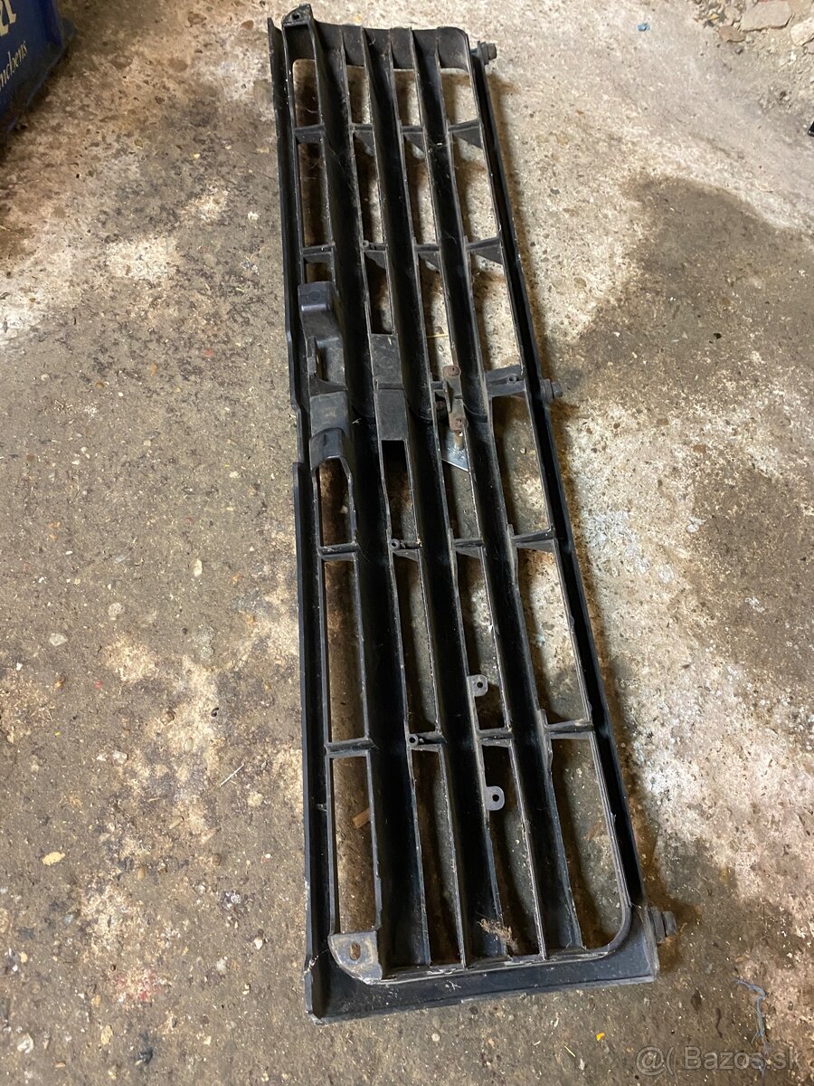 Maska Mitsubishi Pejero 2 - 2