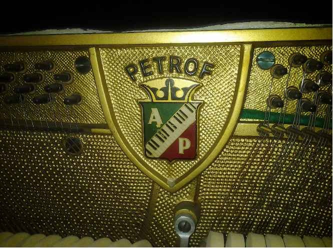 predám klavír Petrof - 2