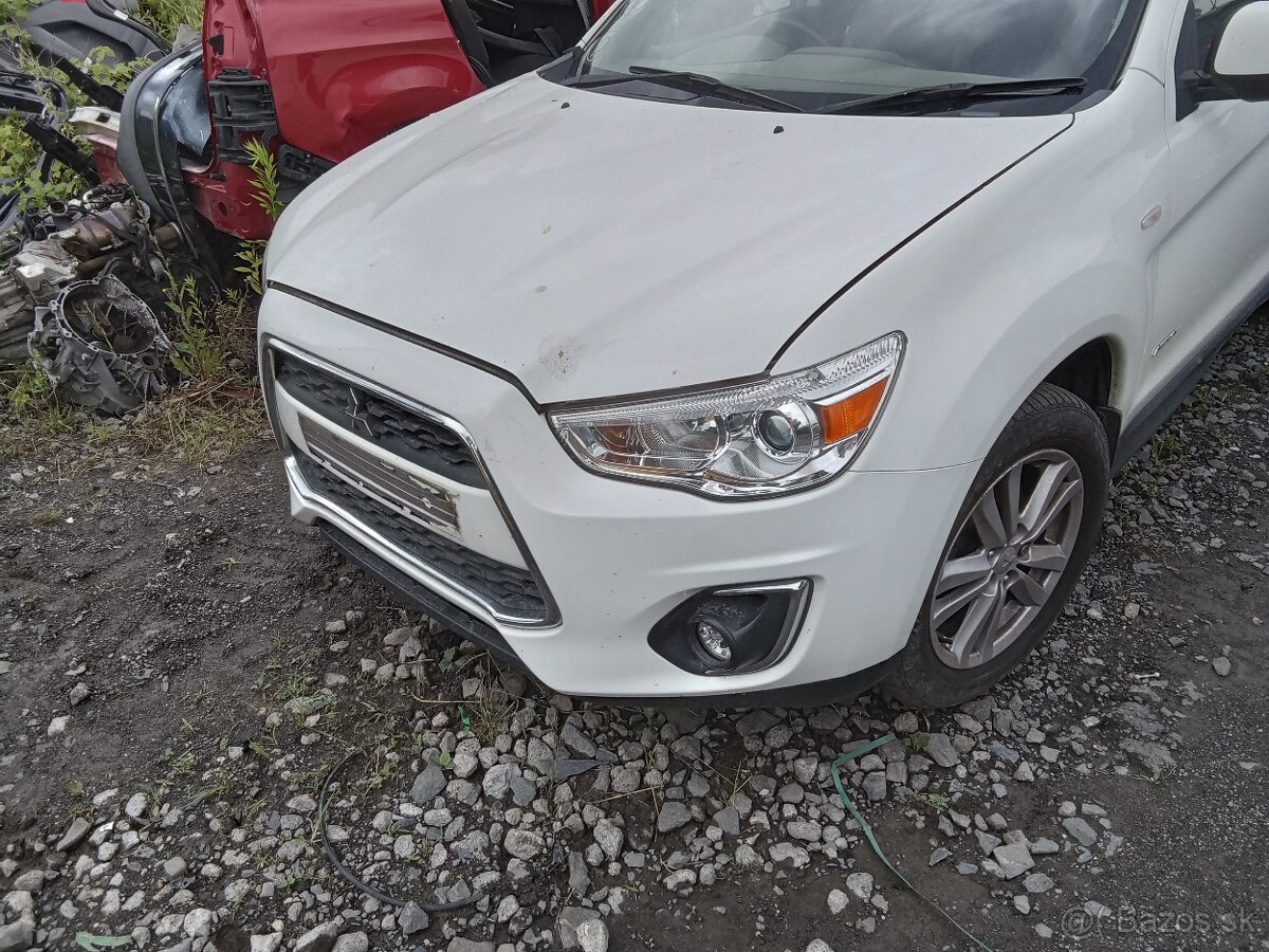 Mitsubishi ASX 1.8 DID diesel rok2011 biela - 2