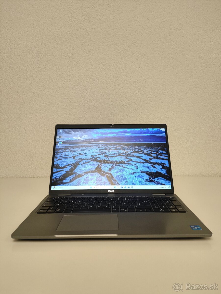 Dell Latitude 5520 | i5 • 16GB • 512GB SSD - 2