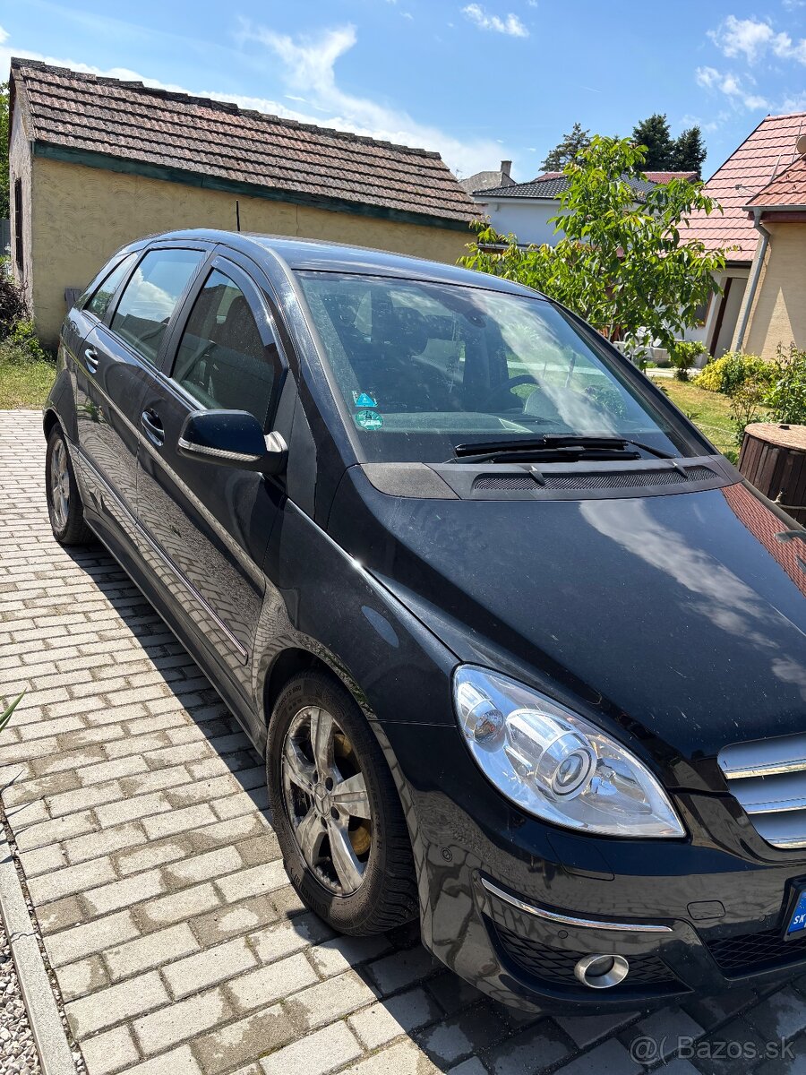 Predam mercedes-benz b200 cdi - 2
