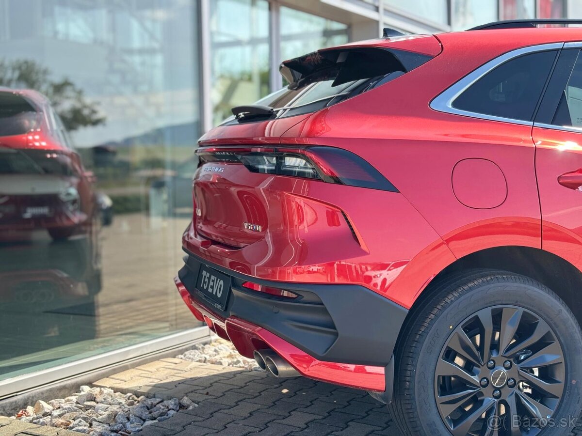 Dongfeng T5 EVO Dragon Edition - 2