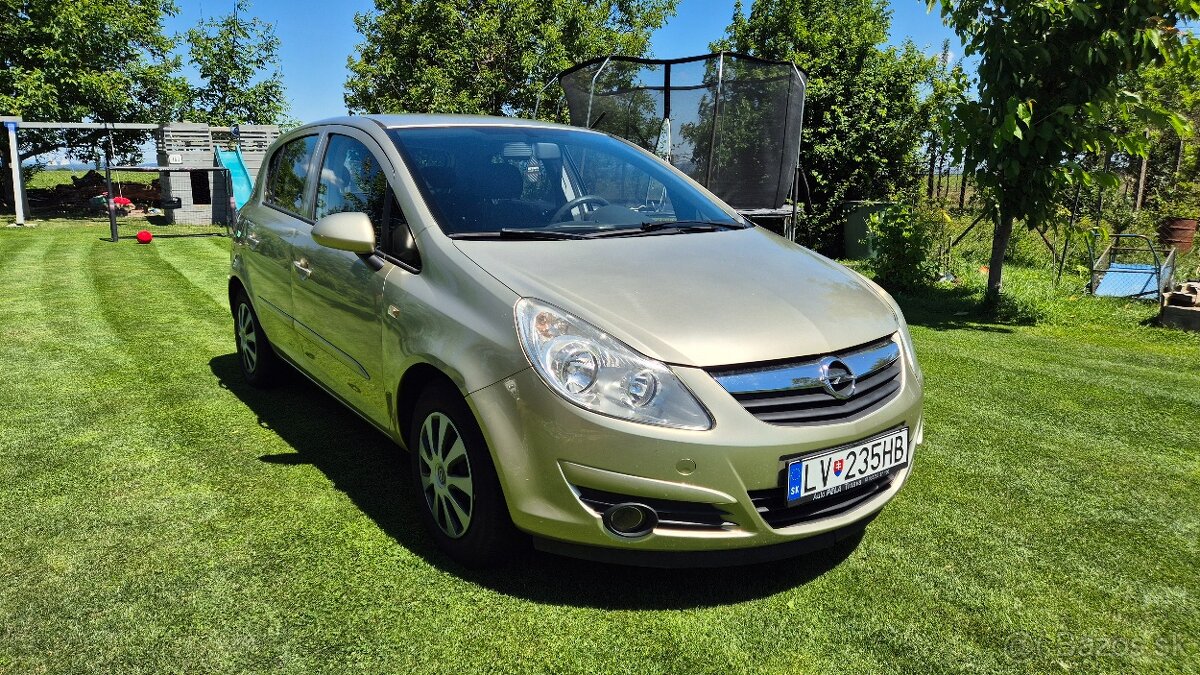 Opel Corsa automat , benzin, SR auto. - 2