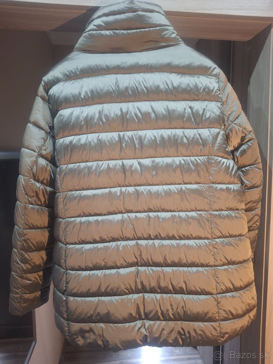 Damska vetrovka 46 - 2