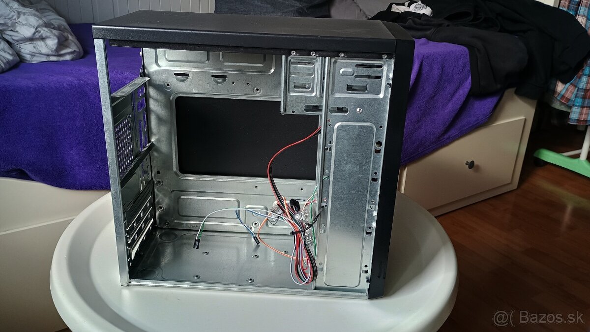 PC skrinka MicroTower – nepoužívaná - 2