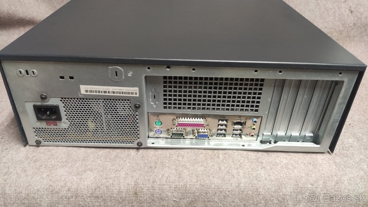 Historický počítač IBM ThinkCentre M50 desktop, 8187 - 2