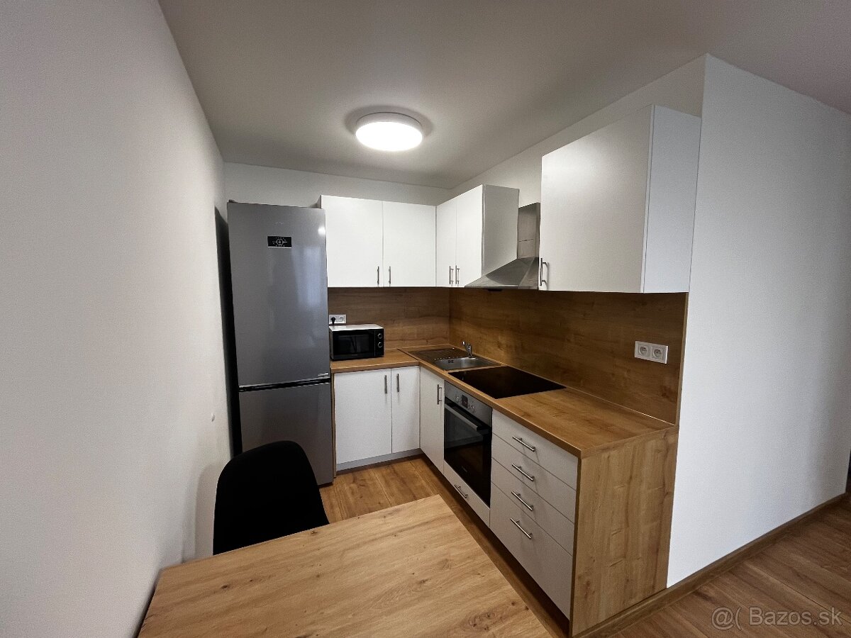 2 izbový byt Košice Západ, Terasa, ulica Lesnícka - 2