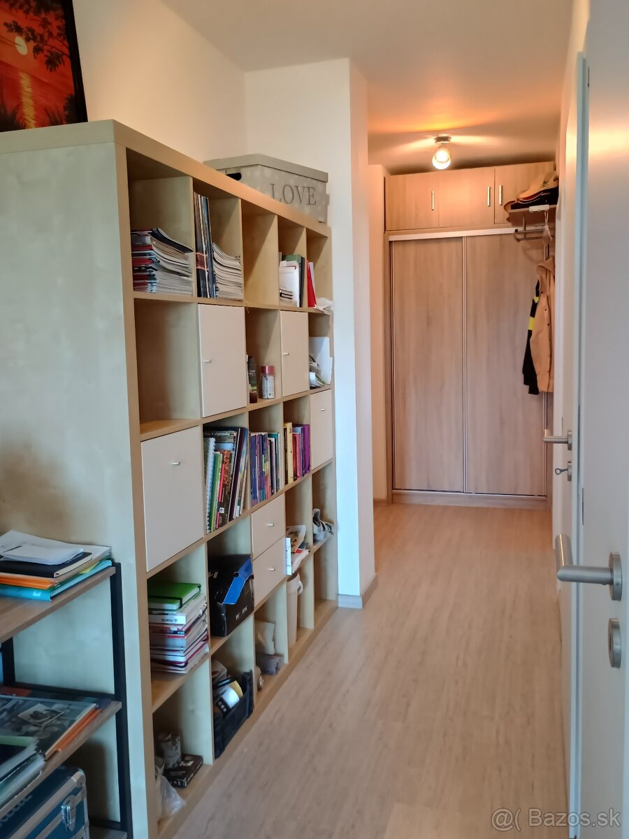 Trenčín 2 izbový zariadený byt s klimatizáciou - 2