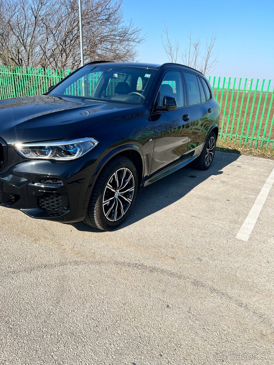X5 xDrive30d, 2022, M Paket, mäkká koža + Alcantara - 2
