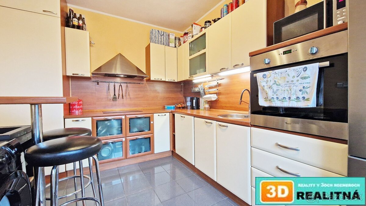 Na predaj trojizbový zrekonštr. byt 70,5 m2 - sídl. Zapotôčk - 2