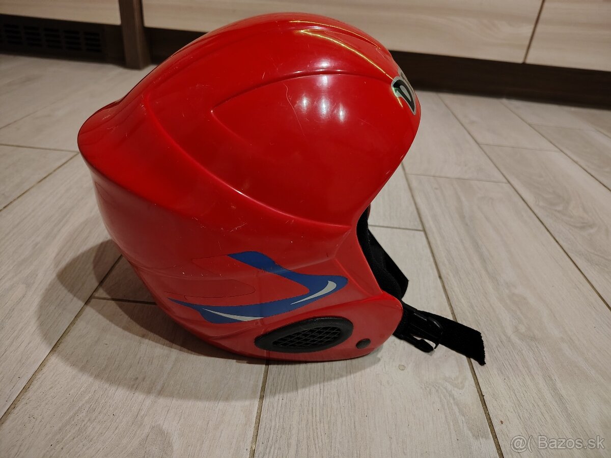 Predám detskú lyžiarsku prilbu - 2