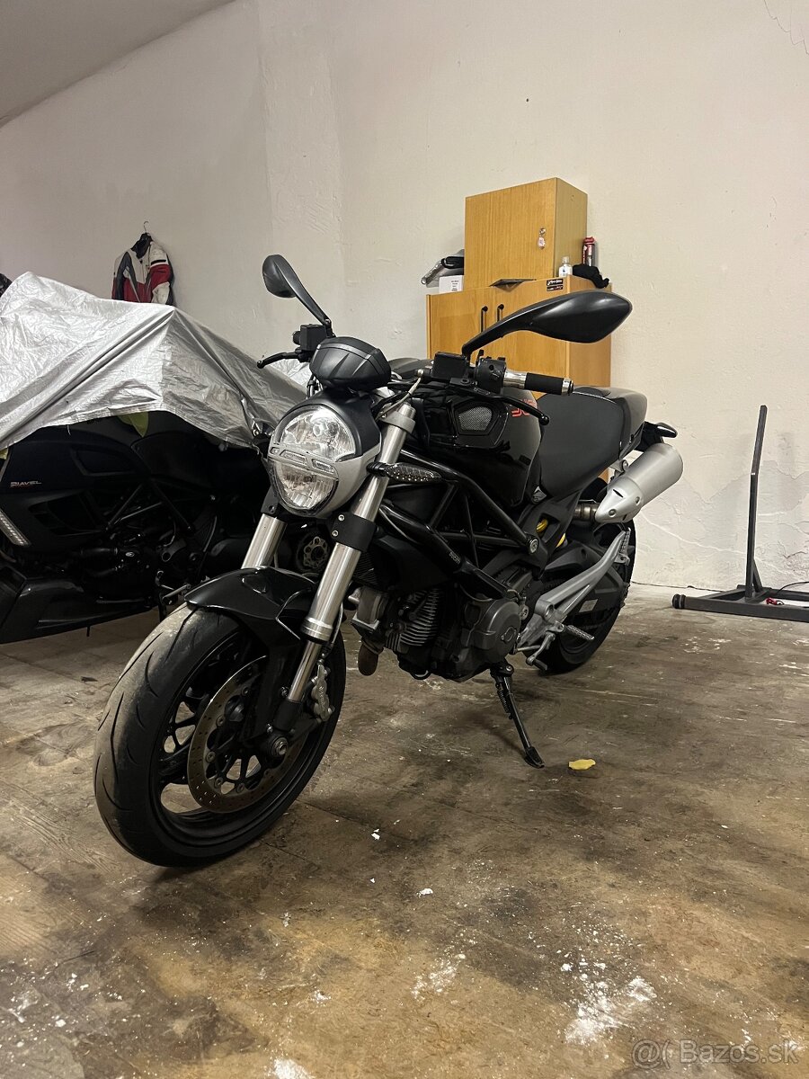 ducati monster 696 - 2