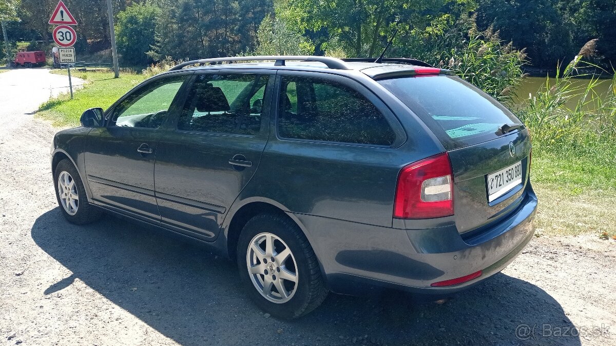 Škoda Octavia, 1,2 TSi 77KW Klima, Serviska - 2