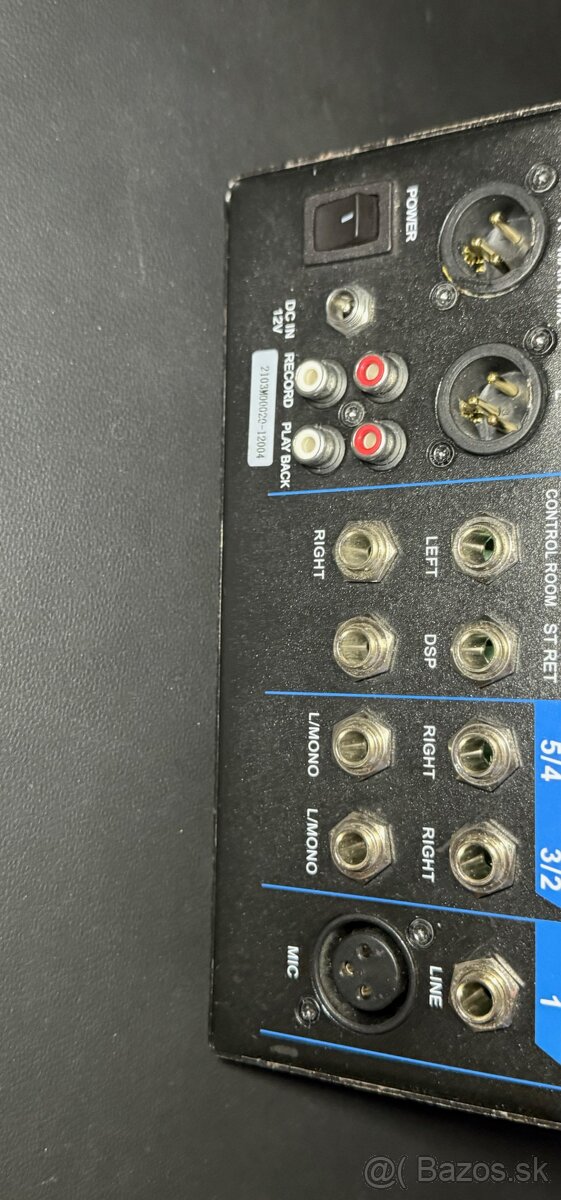 Mixážny pult Soundking KG05 - 2