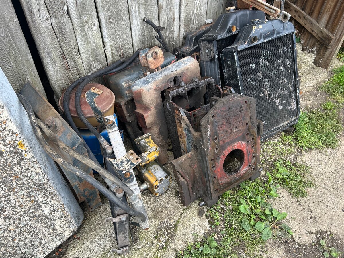 Predám použité diely na Zetor crystal - 2