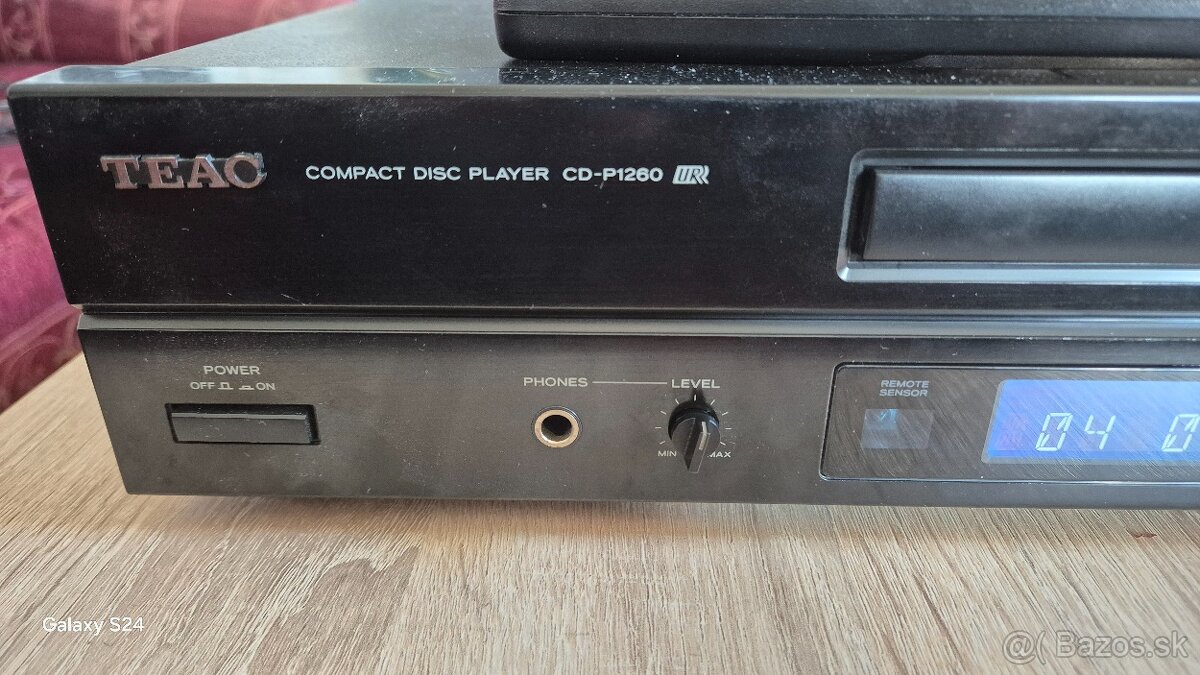 TEAC CD-P1260 UR - 2