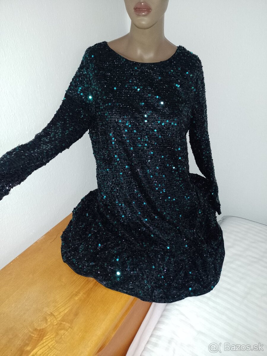 Spoločenské šaty v.S nové - 2