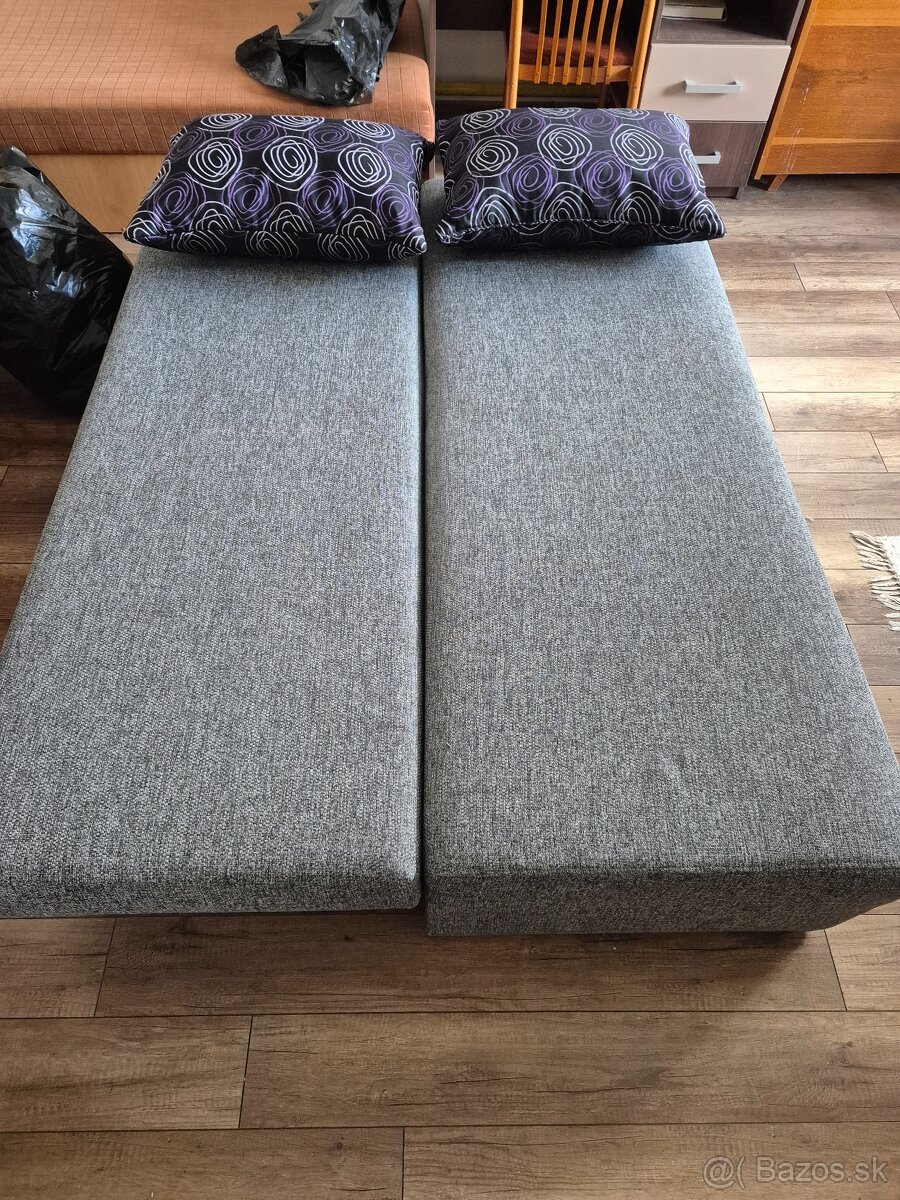 Rozkladacia pohovka - 2