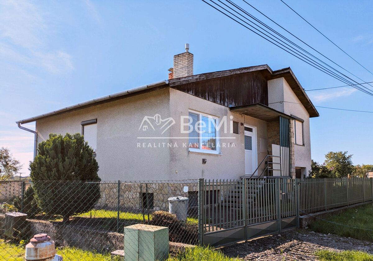 Predaj, rodinný dom - Veľké Kozmálovce (1229-12-AFI) - 2