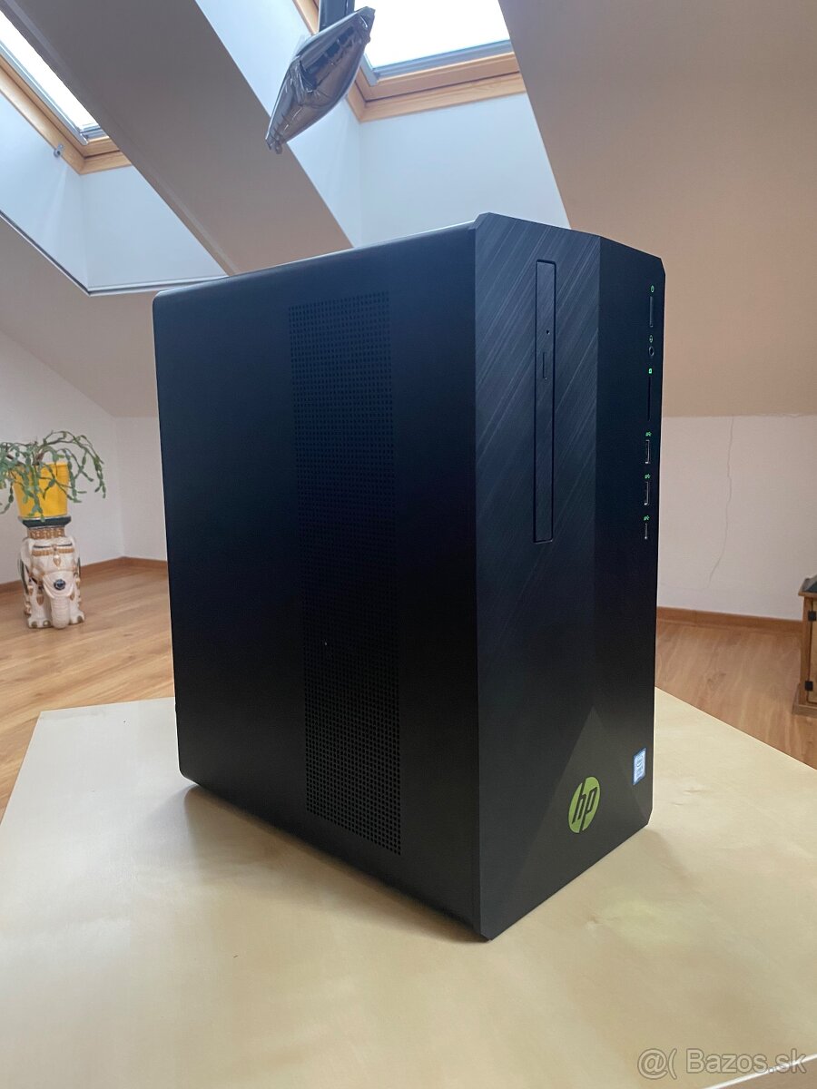 HP Pavilion Gaming Desktop 690-00x - 2