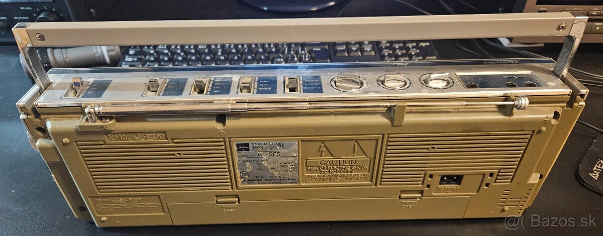 Predám rádio magnetofón Toshiba - 2