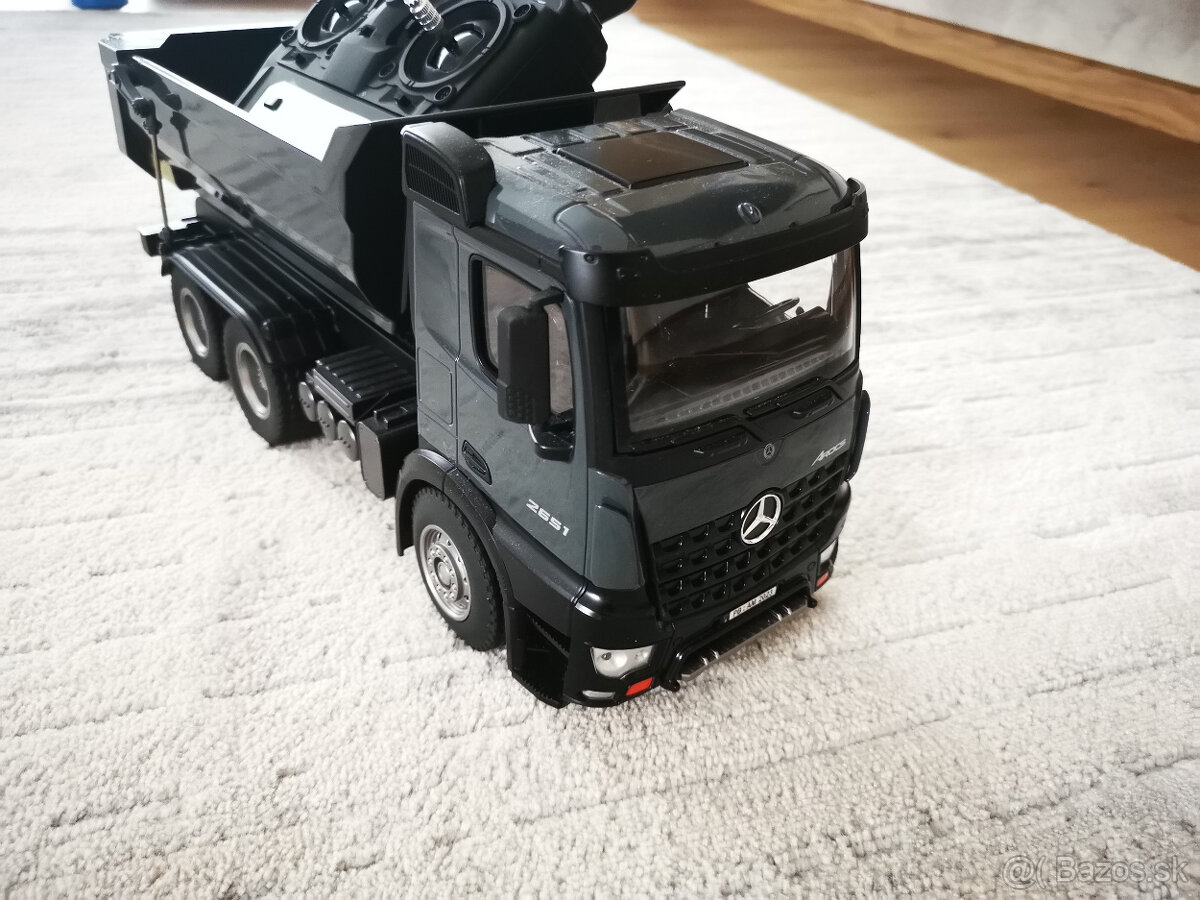 RC celokovový sklápač Mercedes-Benz Arocs - 2