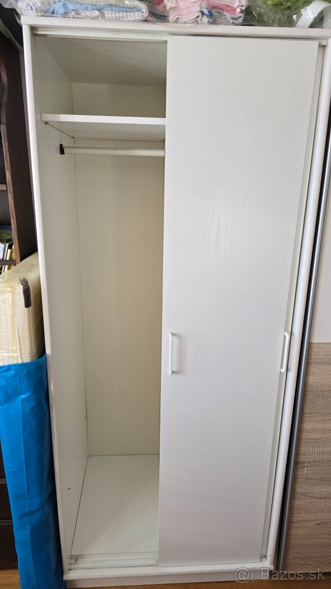 Mensia satnikova skrina - 2